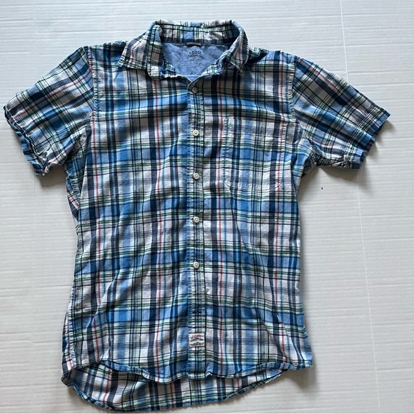 🎉6/$26🎉IZOD Saltwater Chambray Blue Button Up Plaid Shirt - Picture 1 of 5